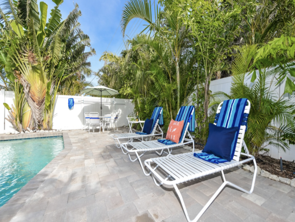 Anna Maria 3 Bedroom Vacation Duplex Sleeps 6 Private Pool Block To Beach